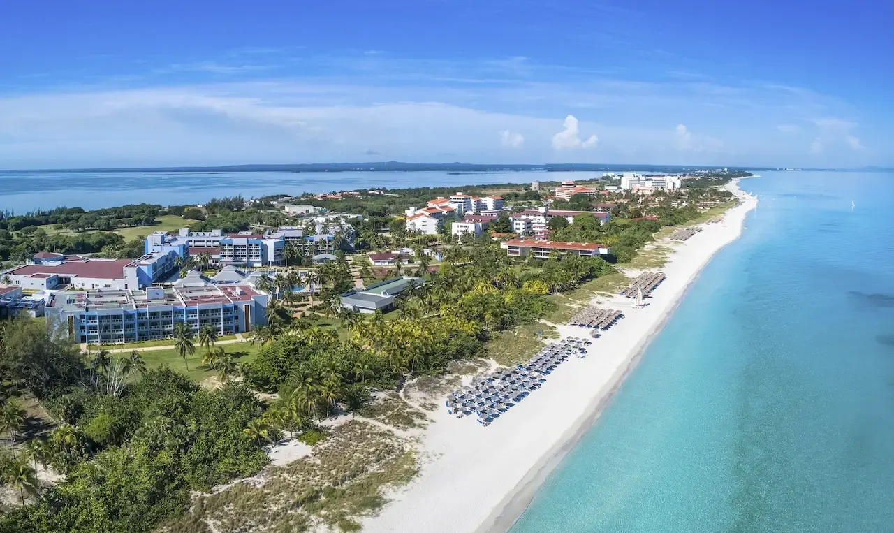 sol-varaderobeach-aerial-view